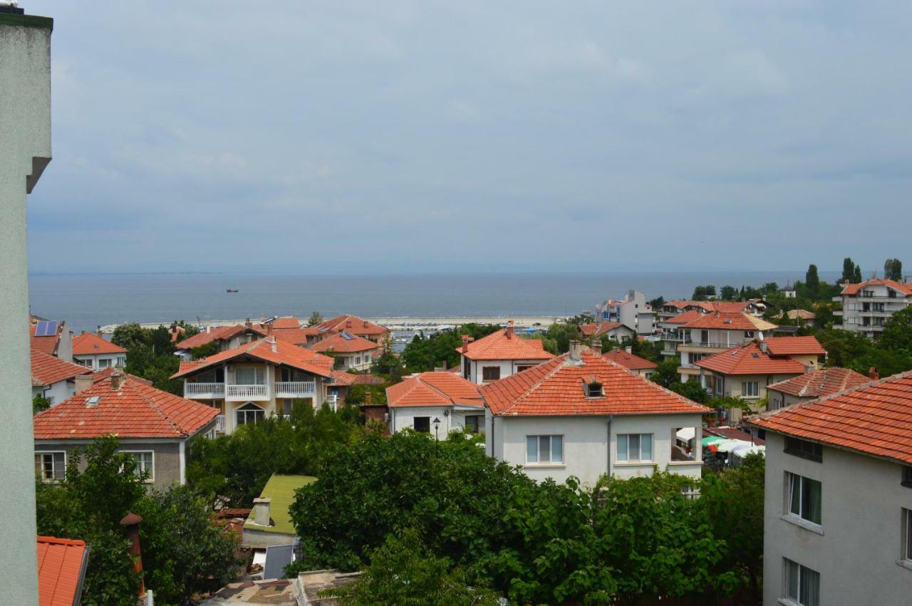 Hotel Dimana à TTchernomorets Extérieur photo